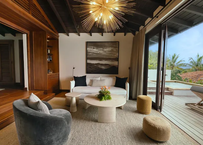 Royal Isabela